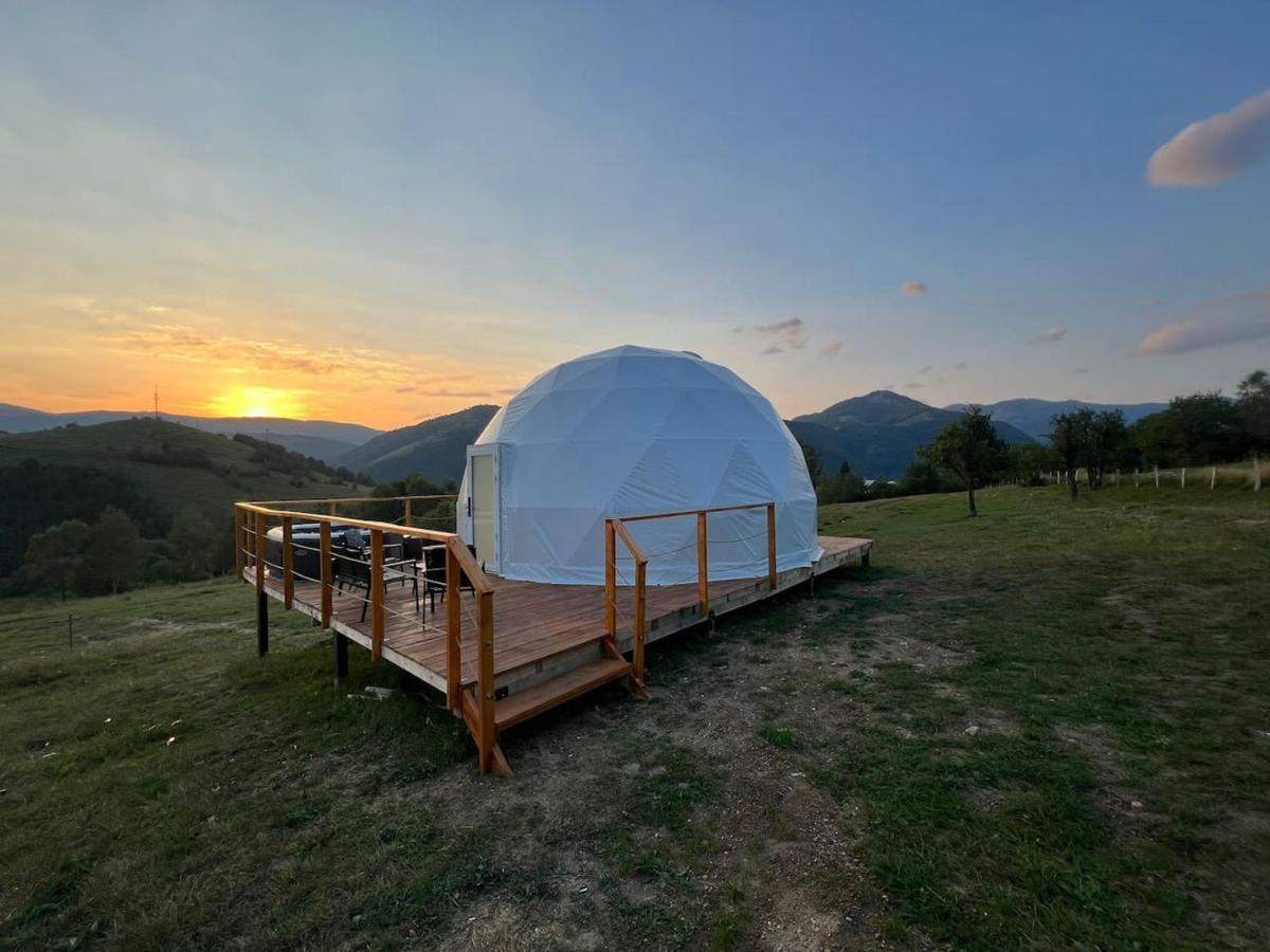 Tranquil Dome - Manta'S Retreat Glamping Cornereva Hotel Exterior photo